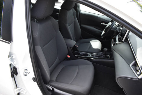 Used 2021 Toyota Corolla LE image 19