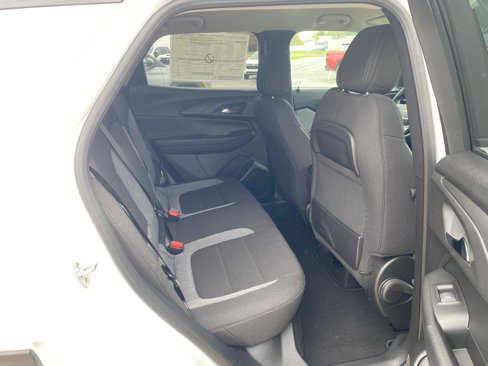 New 2025 Chevrolet TrailBlazer LT w/ Convenience Package image 10