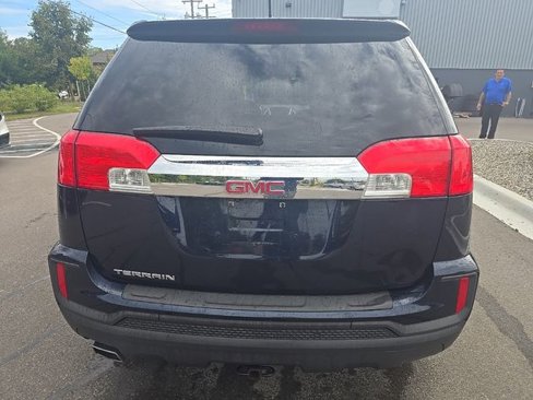 Used 2017 GMC Terrain SLE image 4