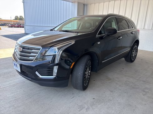 Used 2017 Cadillac XT5 Luxury image 3