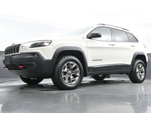 Used 2019 Jeep Cherokee Trailhawk image 44