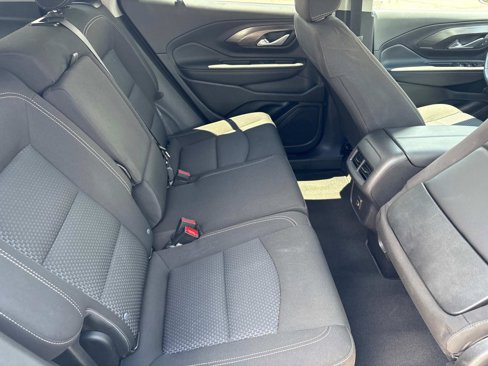 Certified 2024 GMC Terrain SLE image 31