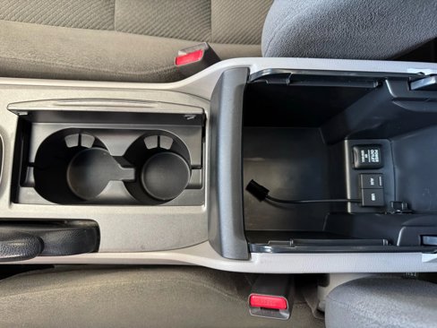 Used 2012 Honda Accord EX image 40