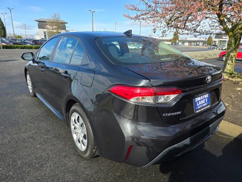 Used 2021 Toyota Corolla LE image 8