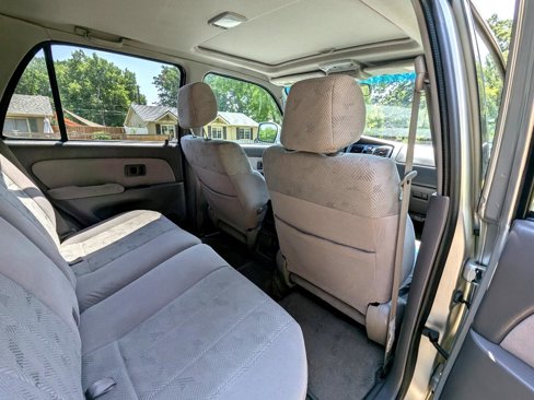 Used 2001 Toyota 4Runner SR5 image 22