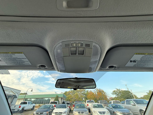 Used 2012 Toyota Corolla LE image 28