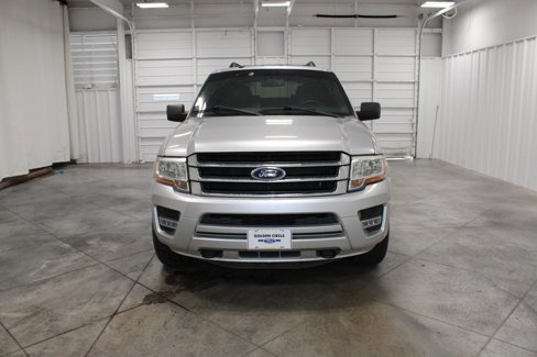Used 2017 Ford Expedition XLT w/ Equipment Group 201A image 3