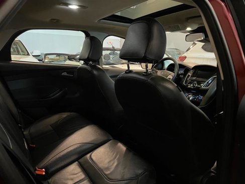 Used 2017 Ford Focus Titanium w/ Titanium Technology Package image 53