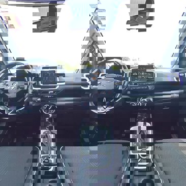 Certified 2022 Hyundai Venue Limited image 25