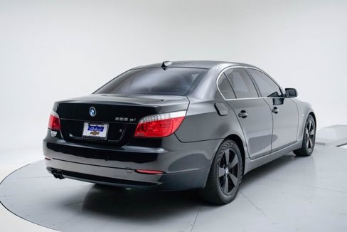 Used 2008 BMW 528xi Sedan image 6