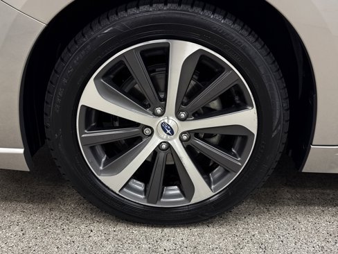 Used 2018 Subaru Legacy 2.5i Limited image 2