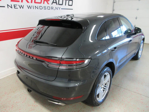 Used 2019 Porsche Macan image 12