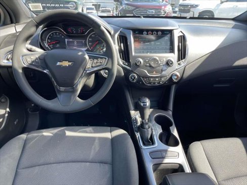 Used 2016 Chevrolet Cruze LT w/ Sun And Sound Package image 15
