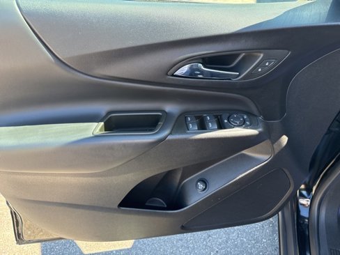 Certified 2023 Chevrolet Equinox LT image 9