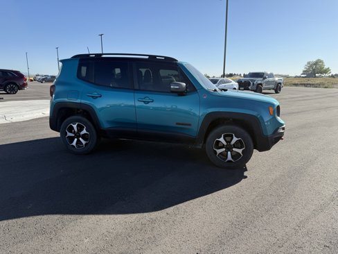 Used 2020 Jeep Renegade Trailhawk w/ Cold Weather Group image 15
