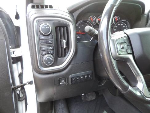 Used 2022 Chevrolet Silverado 3500 LT w/ Convenience Package image 12