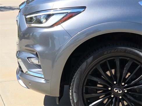 Used 2019 INFINITI QX80 Luxe w/ 22" Wheel Package image 5