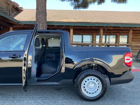 New 2025 Ford Maverick XL image 44
