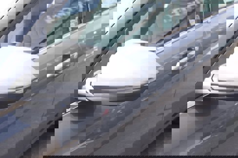 New 2025 Hyundai Elantra Limited image 12