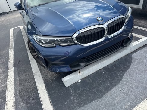 Used 2022 BMW 330i Sedan w/ Driving Assistance Package image 8