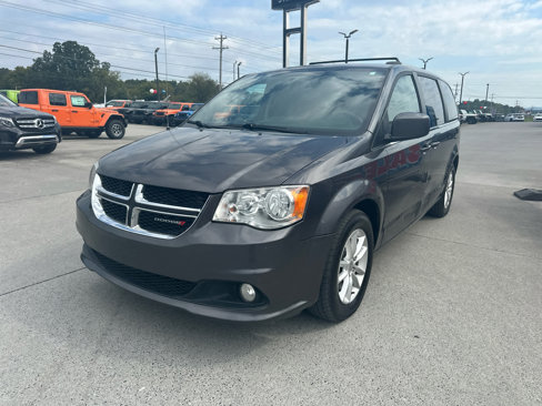 Used 2018 Dodge Grand Caravan SXT image 4