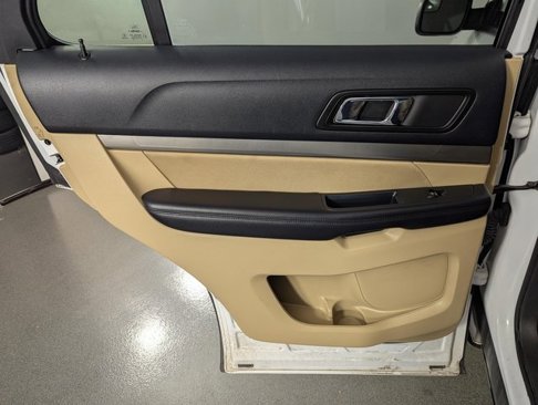 Used 2016 Ford Explorer 4WD image 15