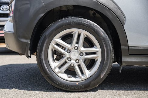 Used 2021 Hyundai Kona SE w/ Cargo Package image 18