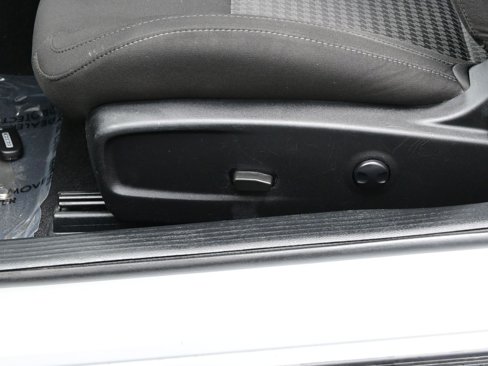 Used 2022 Dodge Challenger GT image 11