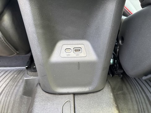 Used 2023 Buick Envision Essence w/ Sport Touring Package image 16