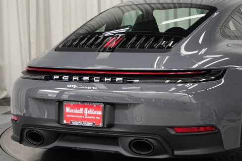 Used 2025 Porsche 911 Carrera w/ Premium Package image 38