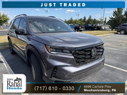 Certified 2025 Honda Pilot Black Edition image 1