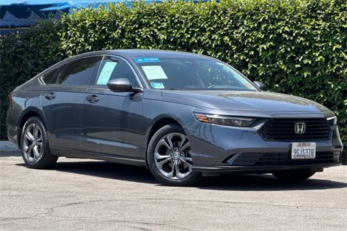 Certified 2023 Honda Accord EX image 2