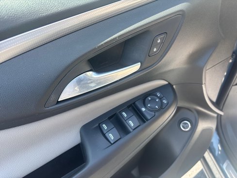 Certified 2024 Buick Envista Avenir image 11
