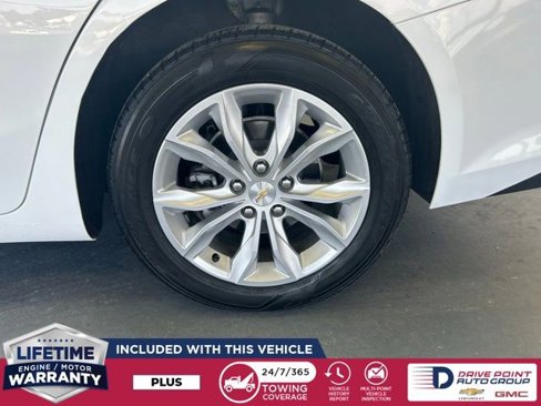 Used 2024 Chevrolet Malibu LT image 11