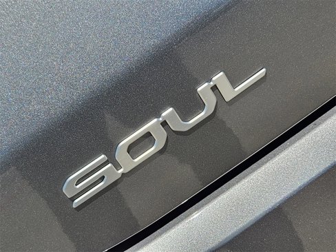 Certified 2025 Kia Soul LX w/ LX Technology Package image 10