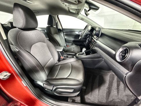Used 2022 Kia Forte LXS w/ LXS Technology Package image 25