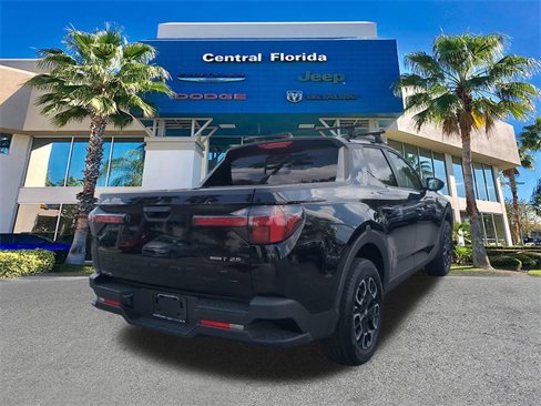 Used 2023 Hyundai Santa Cruz SEL Premium image 5