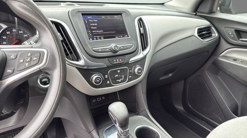 Used 2022 Chevrolet Equinox LS w/ LS Convenience Package image 20