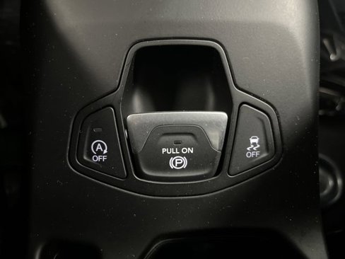 Used 2023 Jeep Renegade Latitude image 23