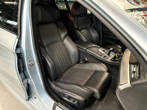 Used 2016 BMW M5 image 20