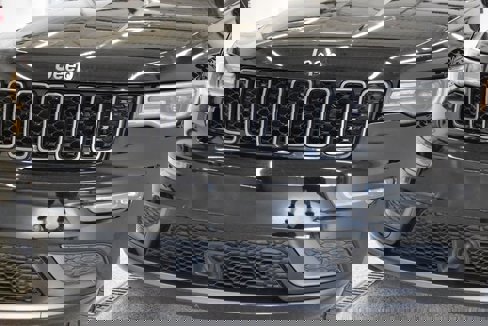 Used 2021 Jeep Grand Cherokee High Altitude image 16