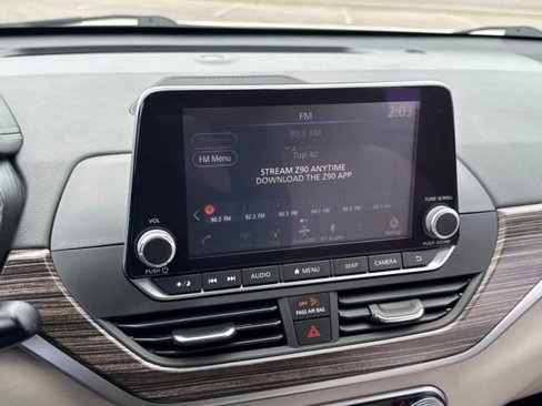 Used 2022 Nissan Altima 2.5 Platinum image 10