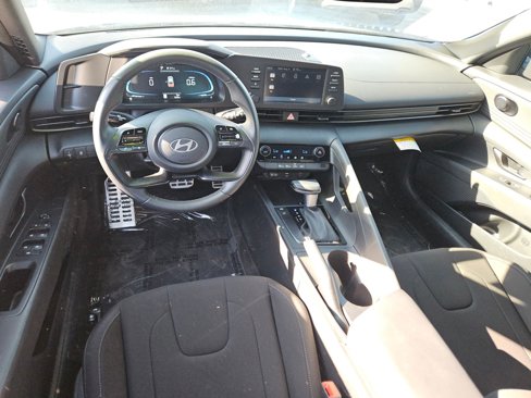 Certified 2025 Hyundai Elantra Sport w/ Cargo Package image 15