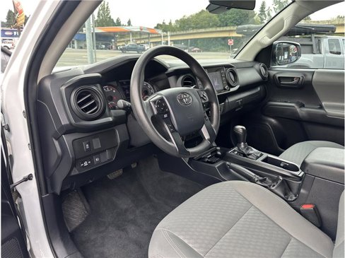 Used 2020 Toyota Tacoma SR image 16