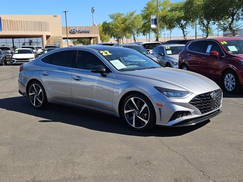 Used 2022 Hyundai Sonata SEL Plus image 3