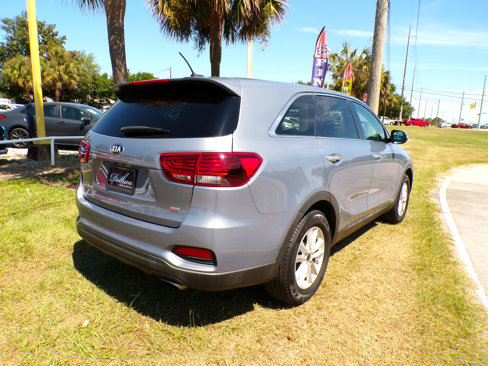 Used 2020 Kia Sorento LX image 7