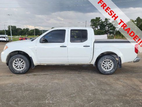 Used 2019 Nissan Frontier SV w/ Value Truck Package image 2