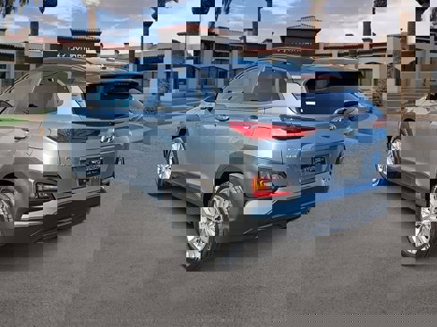 Used 2020 Hyundai Kona SEL image 6