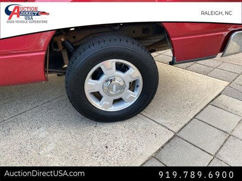 Used 2010 Ford F150 XLT image 12