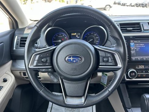 Used 2018 Subaru Outback 2.5i Premium image 14